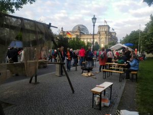 Stand vor dem Reichstag